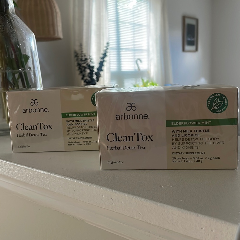 NEW packaged clean tox